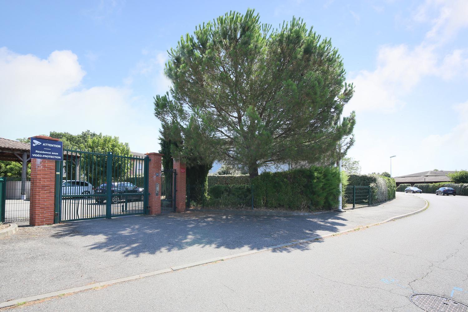 Berges Du Midi - Piscine Parking Apartment Fenouillet  Exterior photo